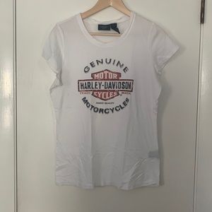 White Harley Davidson shirt